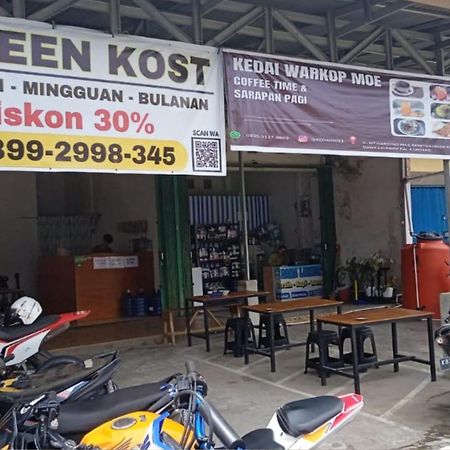 Greenkost Sintang Exterior photo